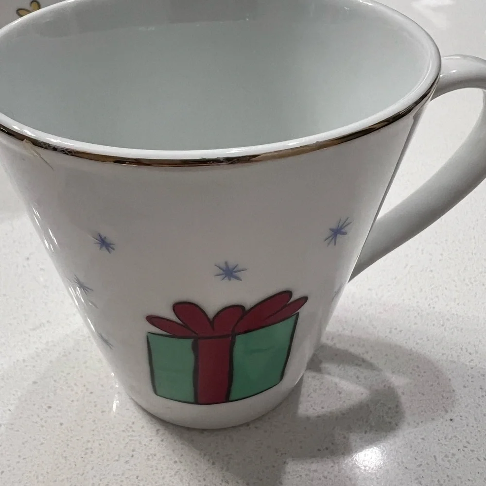 Merry Brite Whimsical Christmas Mugs Cups White‎ Porcelain Set Of 4